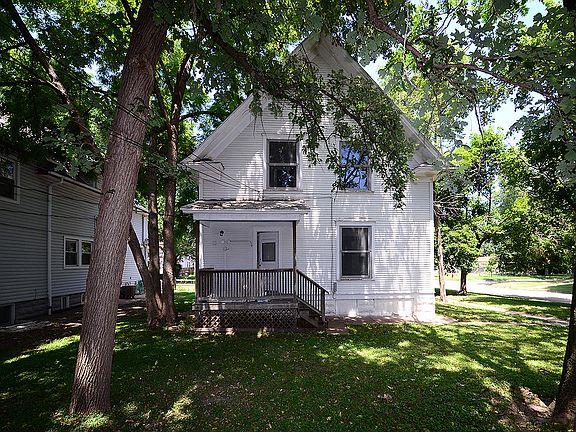 5th image of 1143 Sumner St