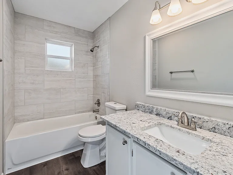 3408 Dallis Dr — Photo 14