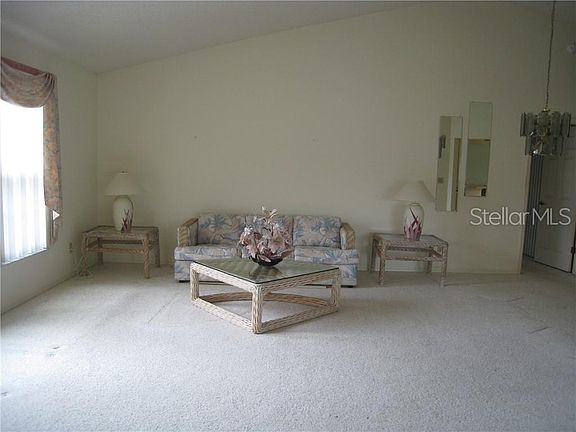 2nd image of 2133 New Bedford Dr