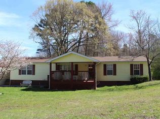 5115 Hickory Woods Rd, Strawberry Plains, TN 37871