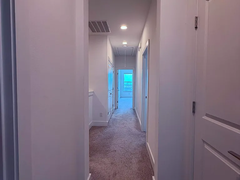 2232 Scenic Bluff Dr — Photo 18