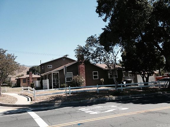 5th image of 2709 N Davidson Ave