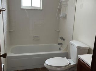 1811 W 11th St #4, Beaver Falls, PA 15010