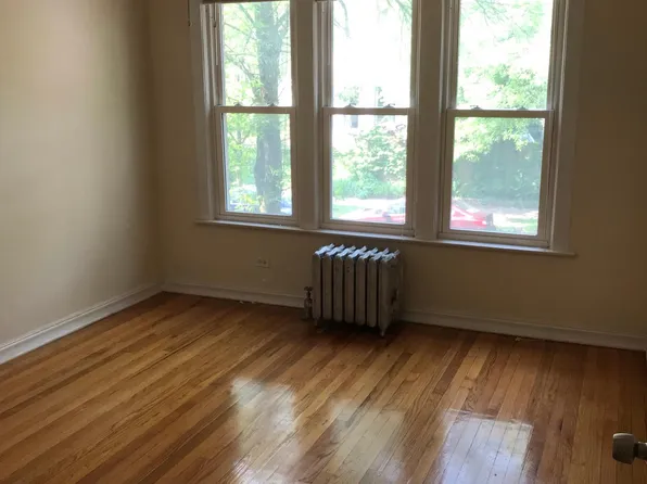 1419 W North Shore Ave APT 1, Chicago, IL 60626
