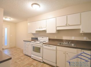 8745 SW Beaverton Hillsdale Hwy #14, Portland, OR 97225