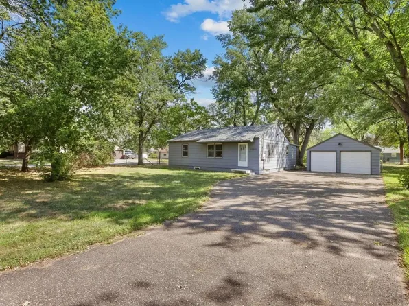 9480 Revere Ln N, Maple Grove, MN 55369