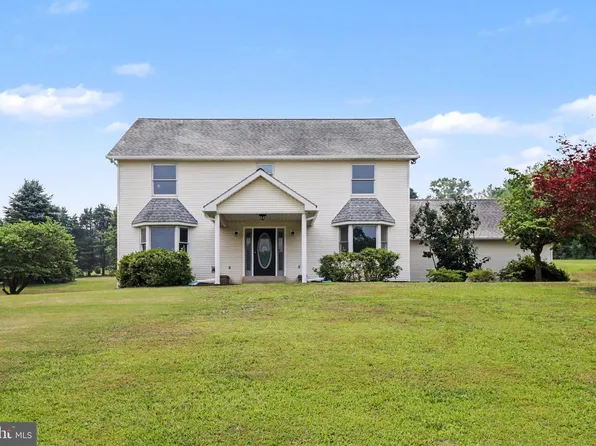 115 Small Valley Rd, Halifax, PA 17032