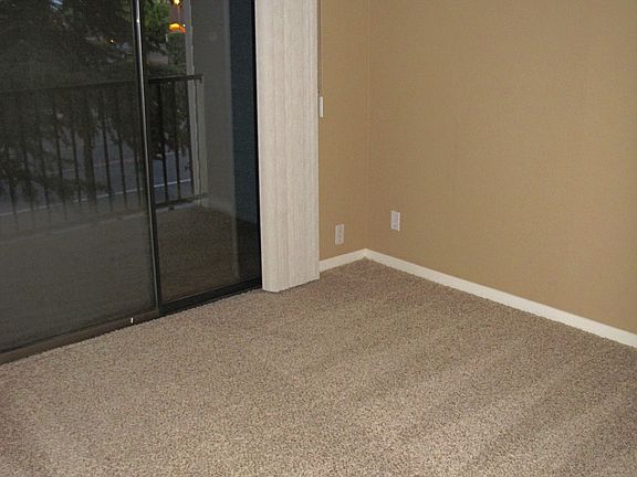 Upstairs Bedroom 2
