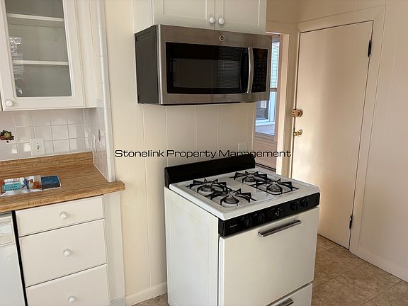 3rd image of 92 Prospect St #2R