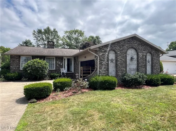 104 Calico Dr, Dover, OH 44622