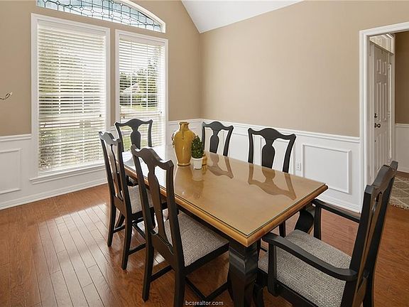 4th image of 3207 Greta Ct