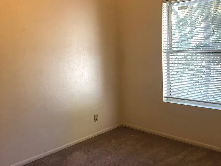 2908 N Ellen St #2 — Photo 4