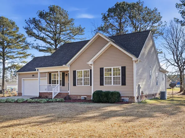 163 E Gordon Rd, Selma, NC 27576