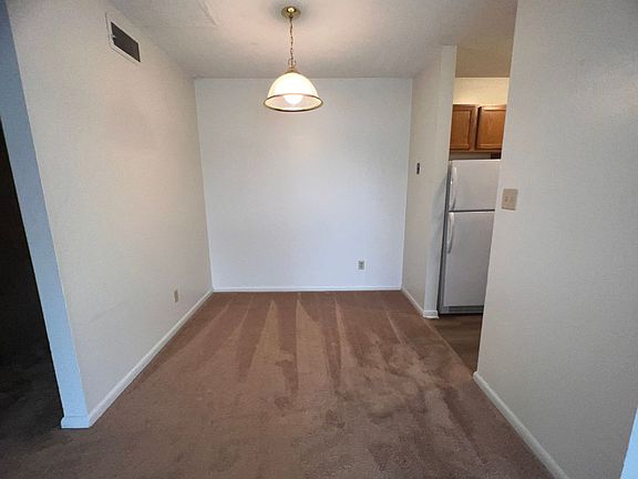 4th image of 1909 University Dr #B11