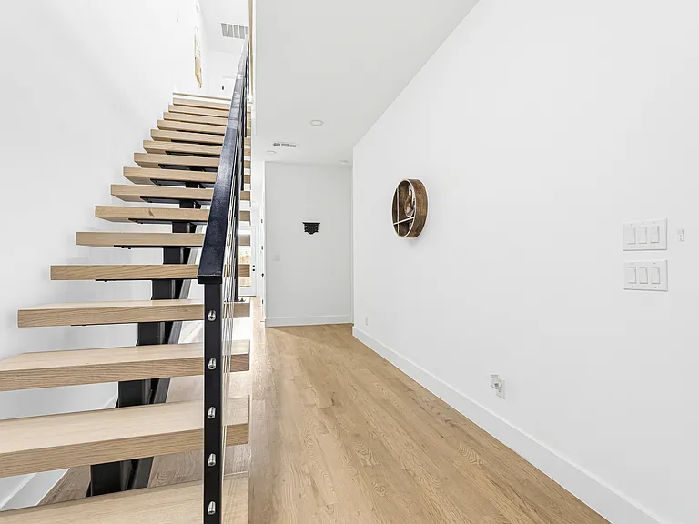 1521 N Haskell Ave #1523 — Photo 6