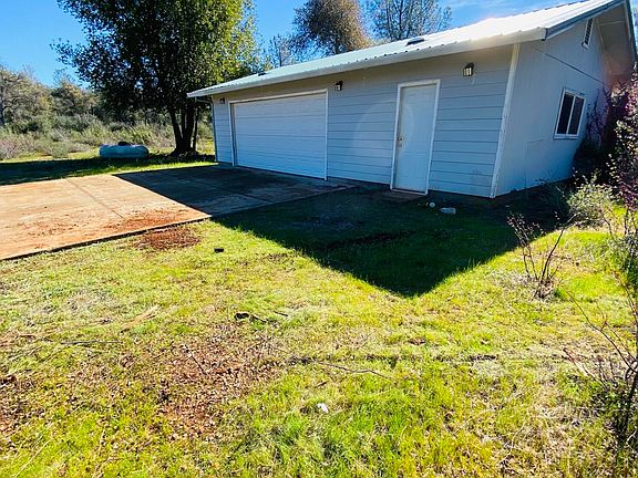 4th image of 7721 Fisher Ln