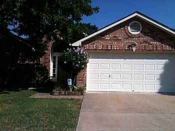 1st image of 1616 Woods Blvd