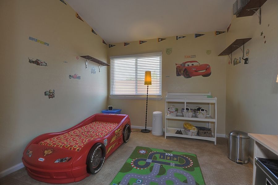 1st image of 207 Pemba Ct