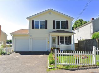 117 Jennings Rd, Fairfield, CT 06825