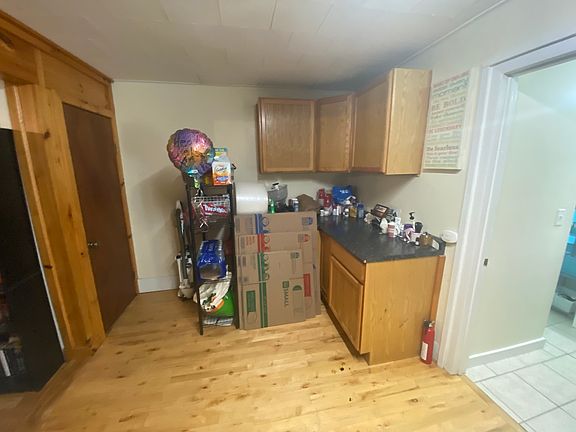 2nd image of 174 Parrish St #B