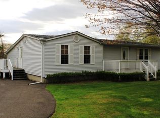 2645 Allegheny Dr, Blakeslee, PA 18610