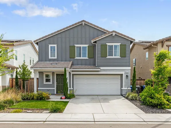 450 Rainbow Falls Ln, Manteca, CA 95337