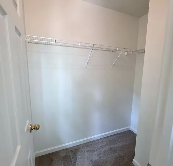 2179 Dillard Xing — Photo 20