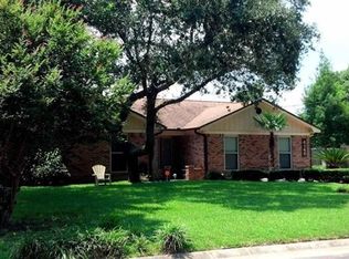 4145 Monteigne Dr, Pensacola, FL 32504