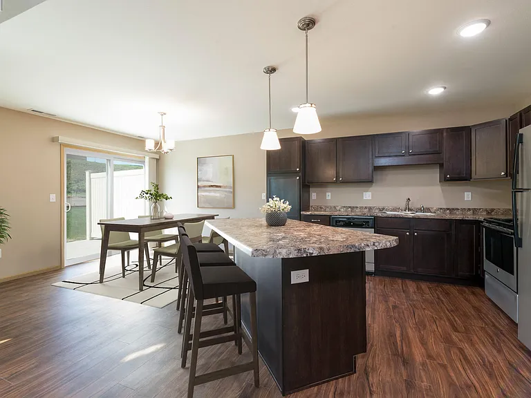 Stonefield Townhomes — Photo 3