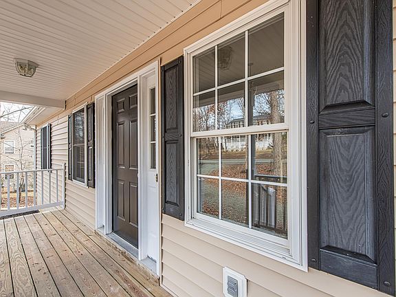 5th image of 9 Amethyst Rd