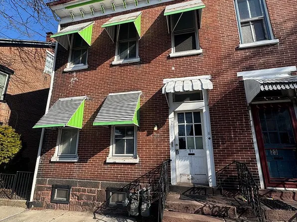 21 King St #2, Pottstown, PA 19464