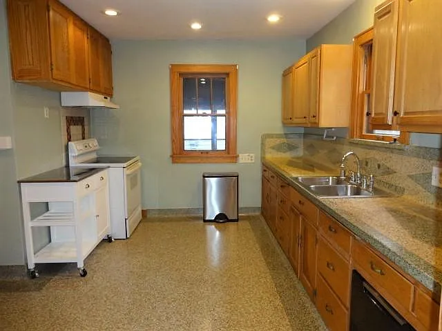 1213 W Oklahoma St — Photo 16