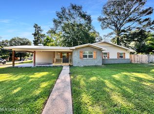 210 Pemberton Dr, Pearl, MS 39208