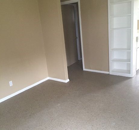 2nd image of 355 Tarasco St