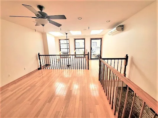 Rented by GPS Realty NYC | media 31