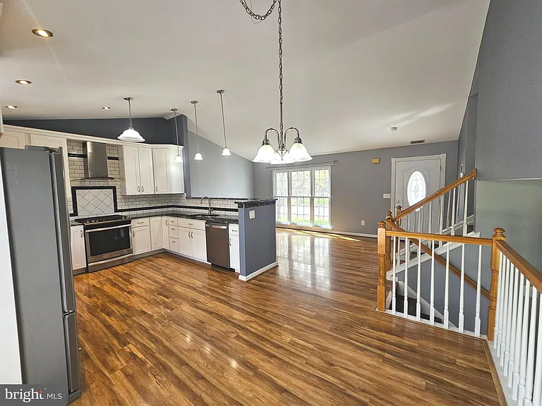 217 Falmouth Way — Photo 12