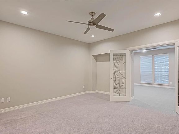3rd image of 406 McGowen St