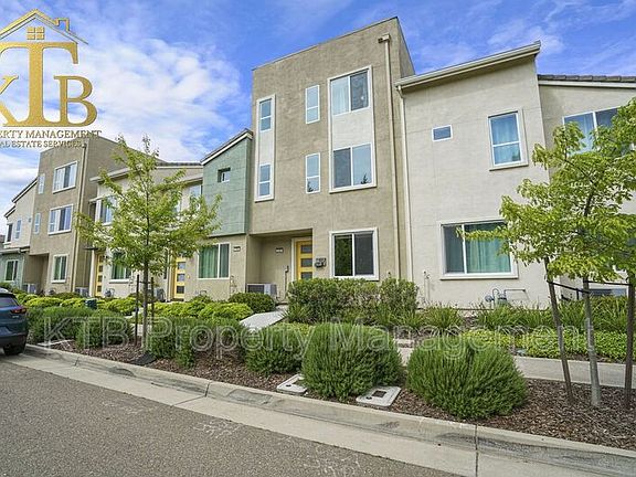 3rd image of 4167 Gloster Way