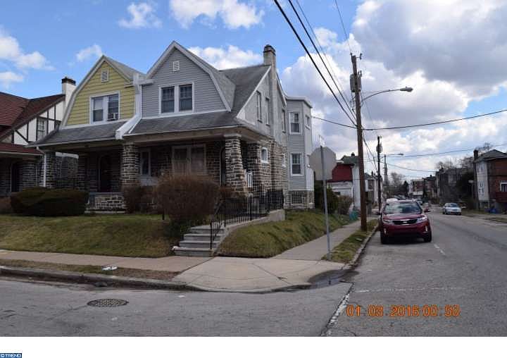 2nd image of 900 E Rittenhouse St