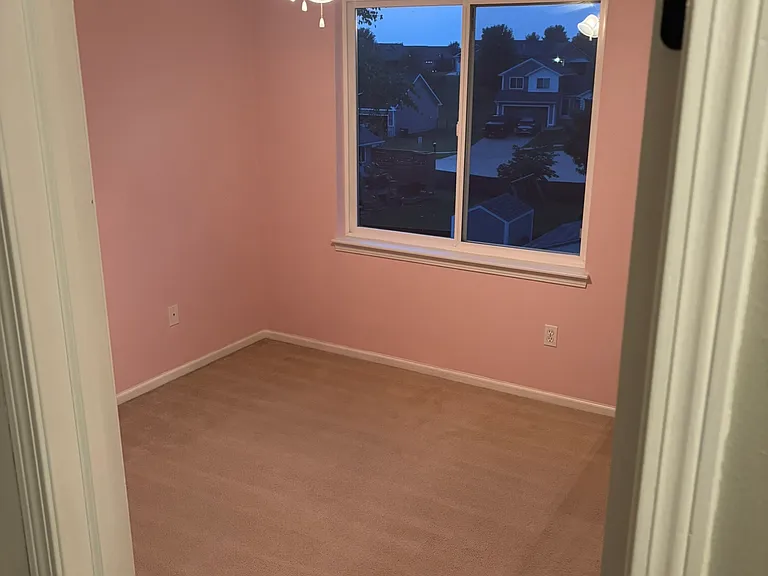 3075 Oxford St — Photo 18