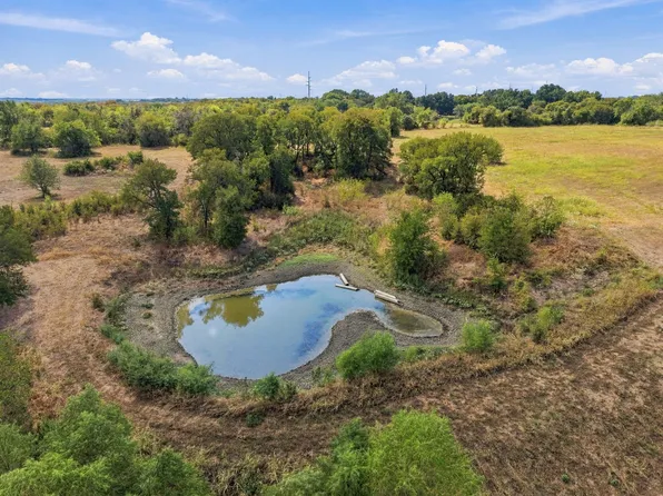 254 N Cooke Rd, Ennis, TX 75119