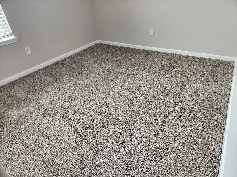 8519 Golden Field Dr — Photo 18