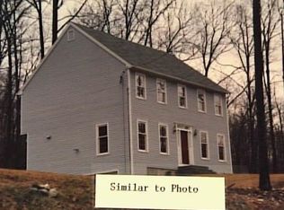 2 New Lebbon Rd, Newtown, CT 06482