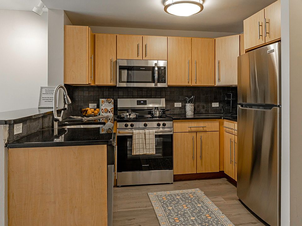 1st image of 66 Main St APT 611