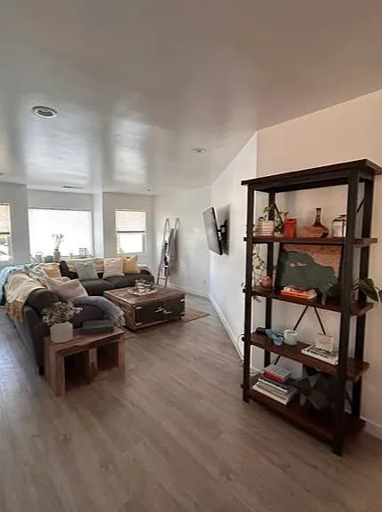 2660 Figueroa Blvd — Photo 9