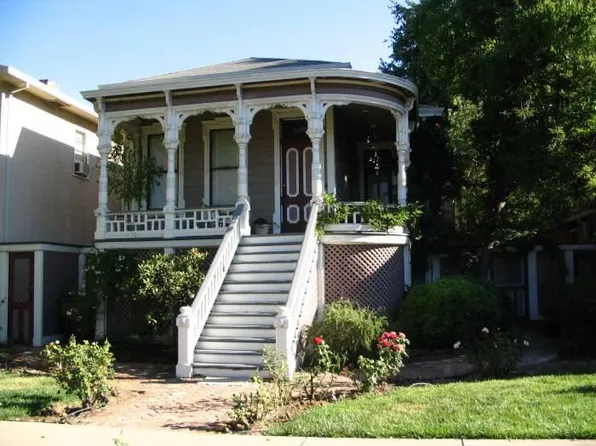 2610 O St, Sacramento, CA 95816