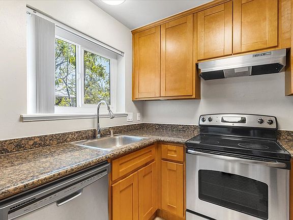 5th image of 101 Glen Eyrie Ave #307