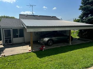 210 E Main St, Pisgah, IA 51564