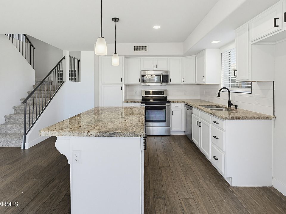 1st image of 8913 W MARCONI Avenue