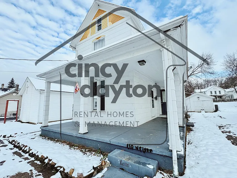 110 N River St #1 — Photo 1